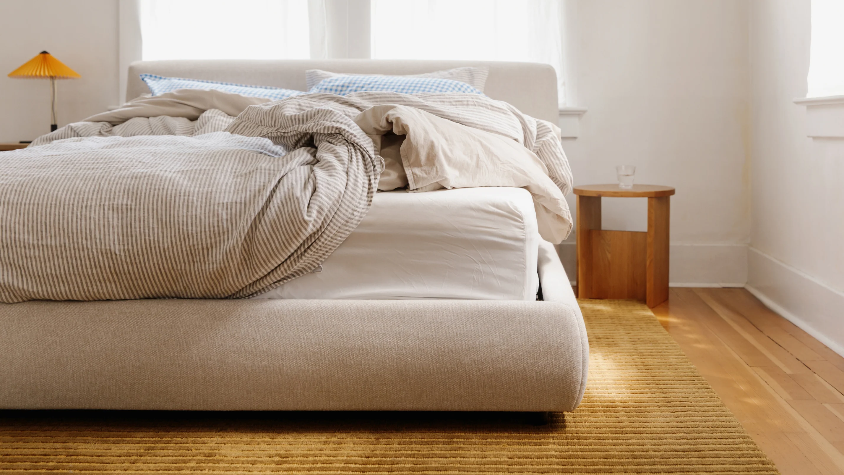 Dream Bed With Storage, Queen, Latte - Image 12