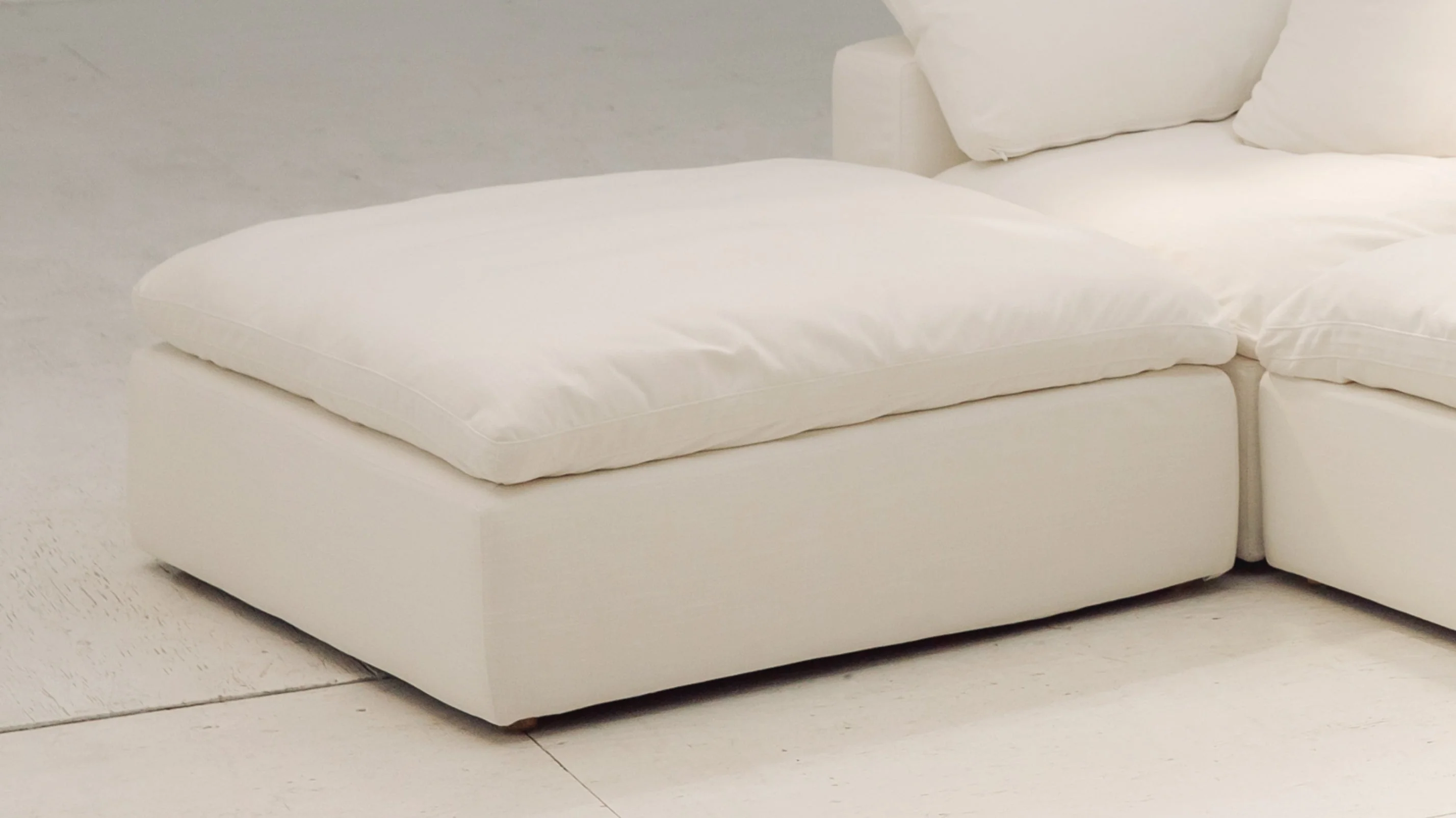 Movie Night™ Ottoman, Large, Cream Linen - Image 7