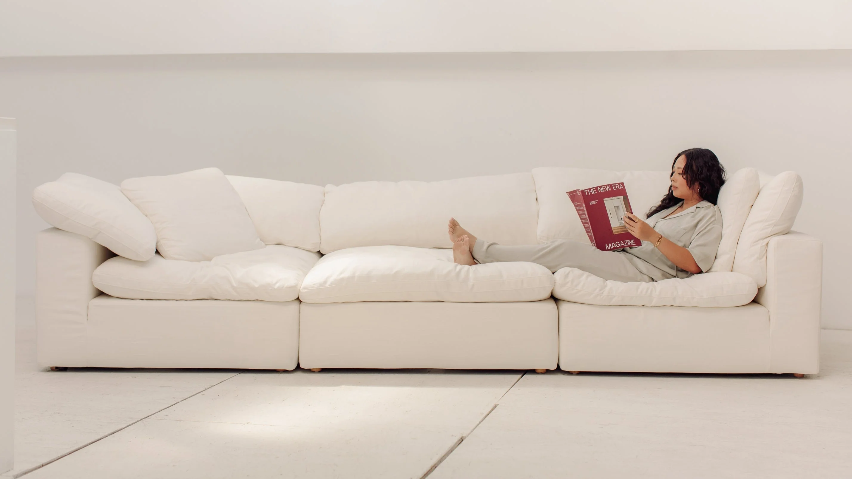 Movie Night™ 3-Piece Modular Sofa, Standard, Cream Linen - Image 6